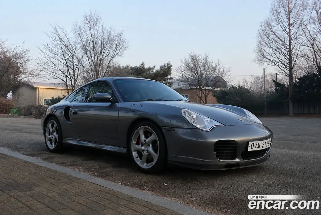 Porsche 911 2004 3.6 автомат (гидро), фото 2 Porsche 911 2004 3.6 автомат (гидро), фото 2