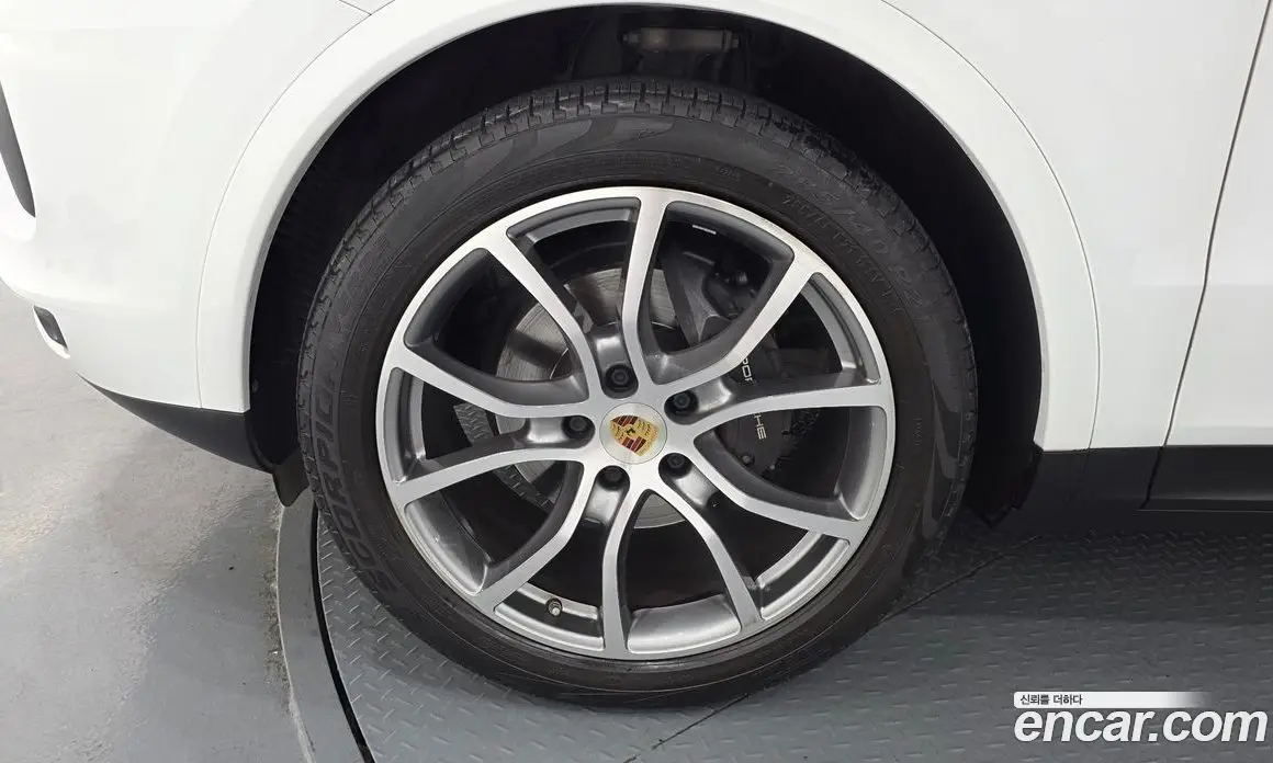 Porsche Cayenne 2023 3.0 автомат (гидро), фото 5 Porsche Cayenne 2023 3.0 автомат (гидро), фото 5