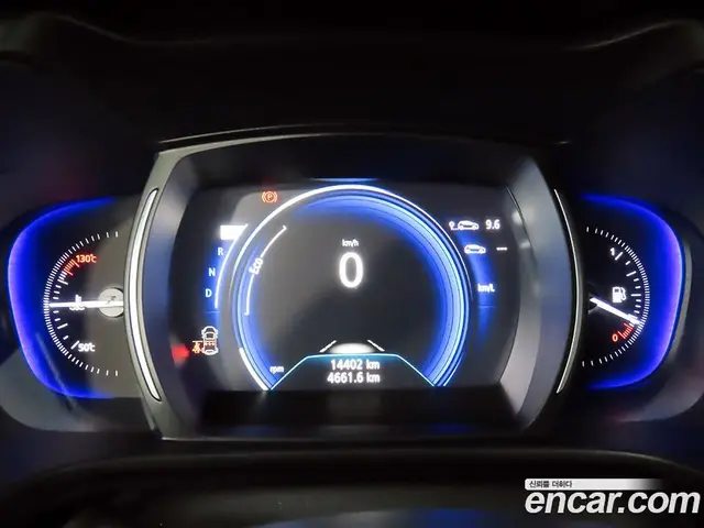 Renault (Samsung) QM6 2024 2.0 автомат (гидро), миниатюра 8 Renault (Samsung) QM6 2024 2.0 автомат (гидро), миниатюра 8