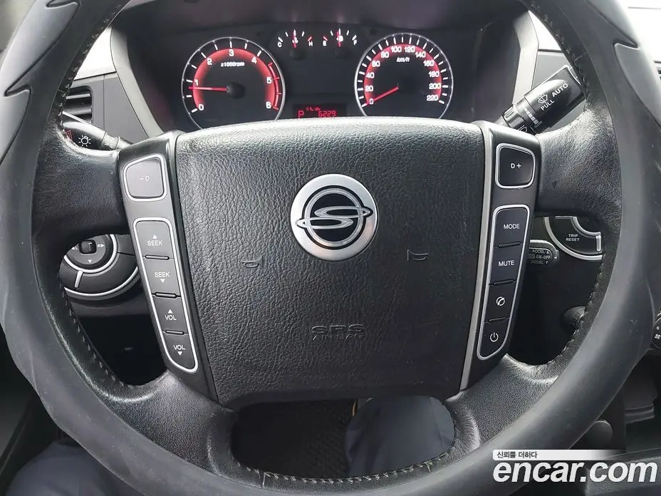SsangYong Korando 2014 2.0 автомат (гидро), фото 9 SsangYong Korando 2014 2.0 автомат (гидро), фото 9