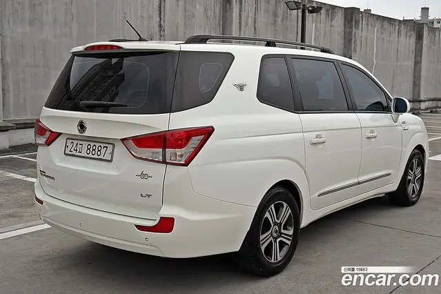 SsangYong Korando 2014 2.0 автомат (гидро), миниатюра 2