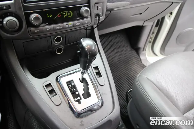 SsangYong Korando 2014 2.0 автомат (гидро), миниатюра 8