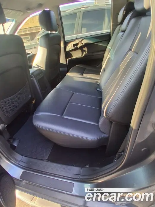 SsangYong Korando 2016 2.0 автомат (гидро), фото 13