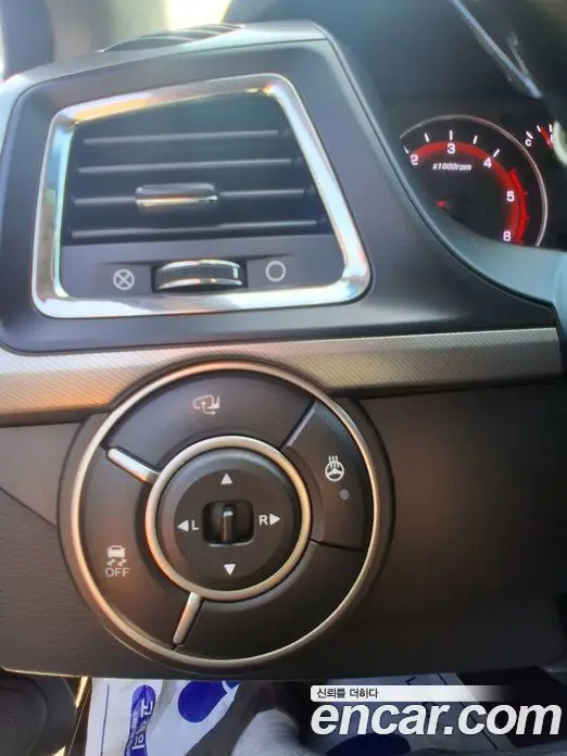 SsangYong Korando 2016 2.0 автомат (гидро), фото 8