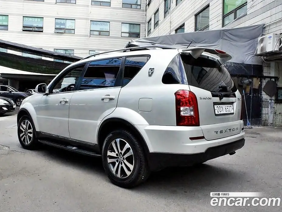 SsangYong Rexton 2014 2.0 автомат (гидро), фото 2 SsangYong Rexton 2014 2.0 автомат (гидро), фото 2
