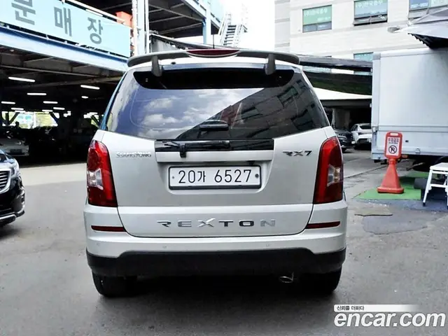 SsangYong Rexton 2014 2.0 автомат (гидро), миниатюра 4 SsangYong Rexton 2014 2.0 автомат (гидро), миниатюра 4