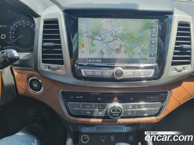 SsangYong Rexton 2017 2.2 автомат (гидро), миниатюра 9 SsangYong Rexton 2017 2.2 автомат (гидро), миниатюра 9