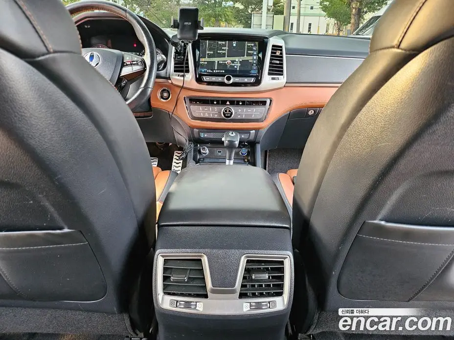 SsangYong Rexton 2019 2.2 автомат (гидро), фото 13 SsangYong Rexton 2019 2.2 автомат (гидро), фото 13