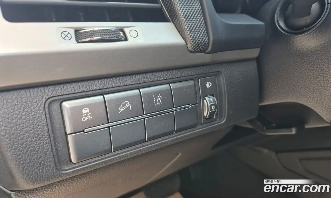 SsangYong Rexton 2019 2.2 автомат (гидро), фото 16 SsangYong Rexton 2019 2.2 автомат (гидро), фото 16