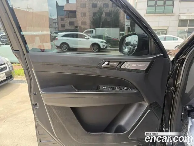 SsangYong Rexton 2020 2.2 автомат (гидро), миниатюра 6 SsangYong Rexton 2020 2.2 автомат (гидро), миниатюра 6