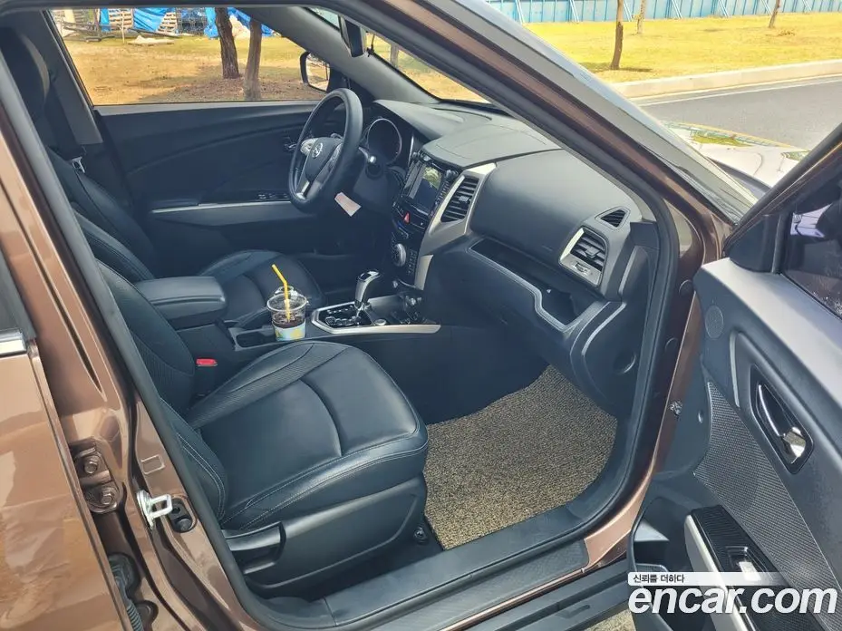 SsangYong TIBOLI 2016 1.6 автомат (гидро), фото 12