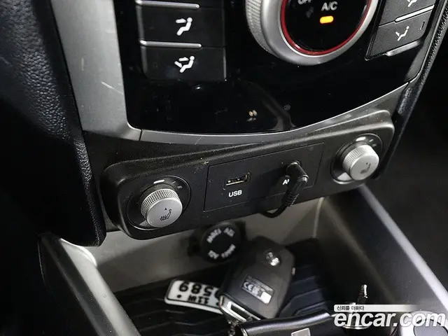 SsangYong TIBOLI 2016 1.6 автомат (гидро), миниатюра 12