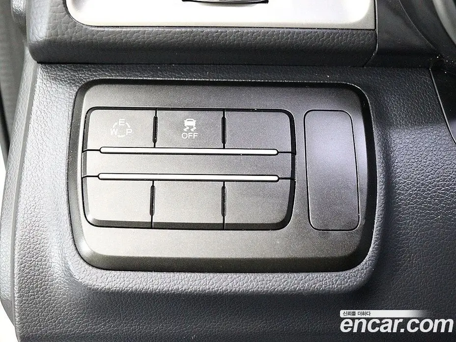 SsangYong TIBOLI 2016 1.6 автомат (гидро), фото 14