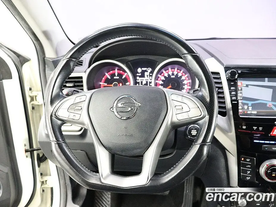 SsangYong TIBOLI 2016 1.6 автомат (гидро), фото 17