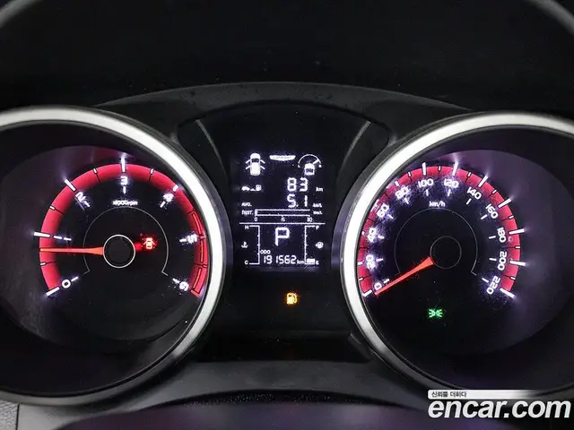 SsangYong TIBOLI 2016 1.6 автомат (гидро), миниатюра 7