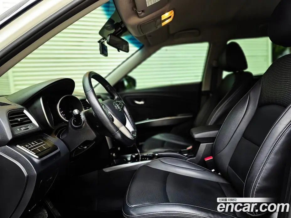 SsangYong TIBOLI 2017 1.6 автомат (гидро), фото 12 SsangYong TIBOLI 2017 1.6 автомат (гидро), фото 12