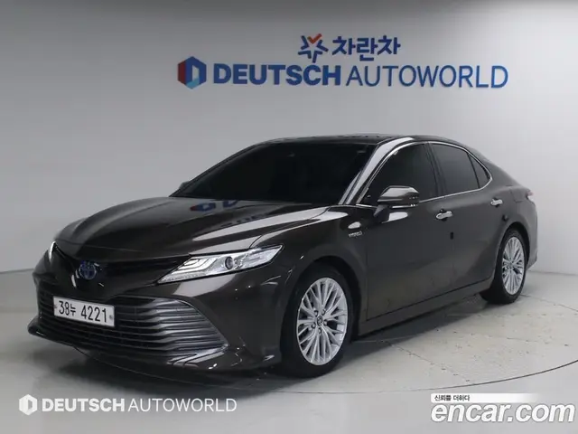 Toyota Camry 2018 2.5 автомат (гидро), миниатюра 3 Toyota Camry 2018 2.5 автомат (гидро), миниатюра 3