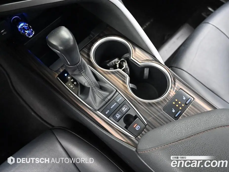 Toyota Camry 2018 2.5 автомат (гидро), фото 9 Toyota Camry 2018 2.5 автомат (гидро), фото 9