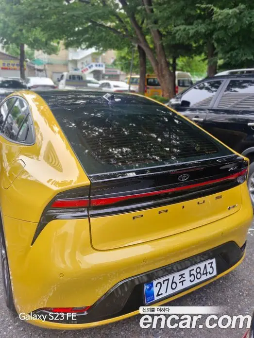 Toyota Prius 2024 2.0 автомат (гидро), миниатюра 2