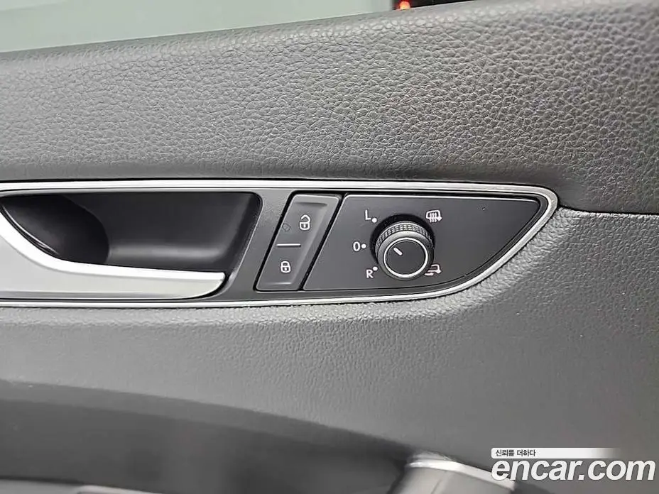 Volkswagen Passat 2018 2.0 автомат (гидро), фото 17 Volkswagen Passat 2018 2.0 автомат (гидро), фото 17