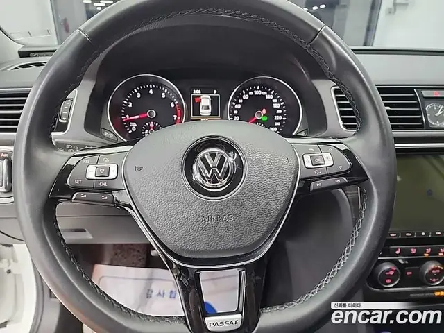 Volkswagen Passat 2018 2.0 автомат (гидро), миниатюра 9 Volkswagen Passat 2018 2.0 автомат (гидро), миниатюра 9