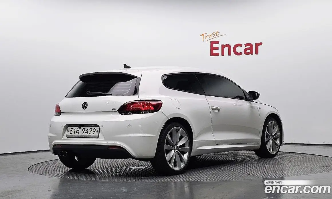 Volkswagen Scirocco 2012 2.0 автомат (гидро), фото 2 Volkswagen Scirocco 2012 2.0 автомат (гидро), фото 2
