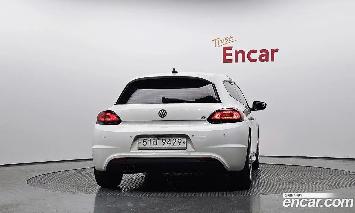 Volkswagen Scirocco 2012 2.0 автомат (гидро), фото 4 Volkswagen Scirocco 2012 2.0 автомат (гидро), фото 4