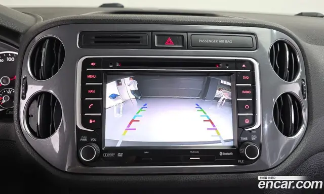 Volkswagen Tiguan 2014 2.0 автомат (гидро), миниатюра 12