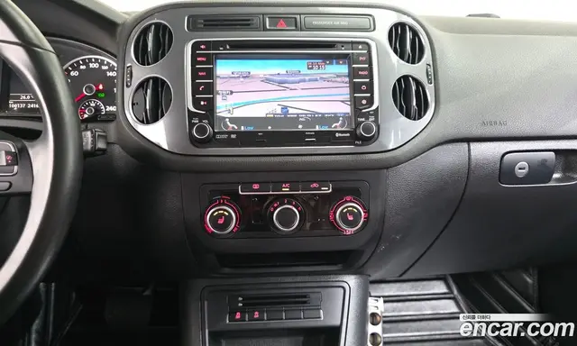 Volkswagen Tiguan 2014 2.0 автомат (гидро), миниатюра 10