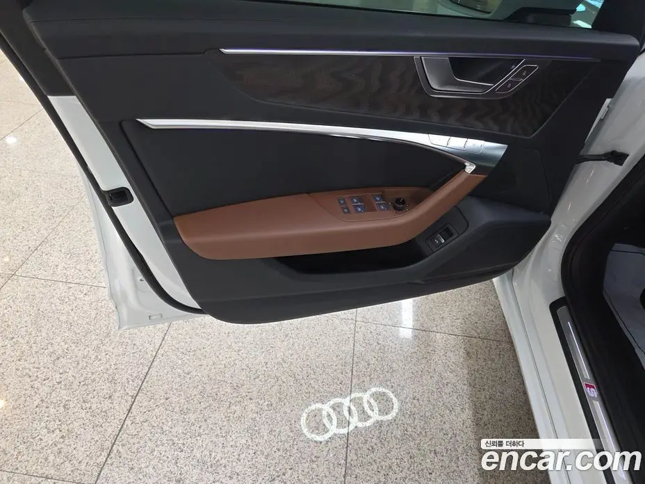 Audi A6 2021 2.0 автомат (гидро), фото 20 Audi A6 2021 2.0 автомат (гидро), фото 20
