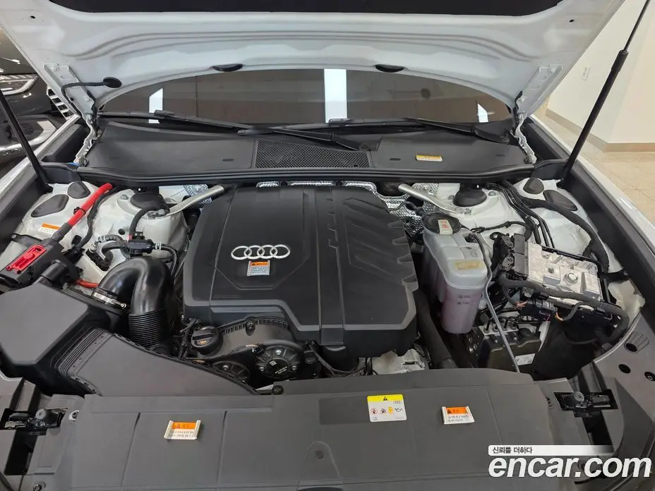 Audi A6 2021 2.0 автомат (гидро), фото 6 Audi A6 2021 2.0 автомат (гидро), фото 6