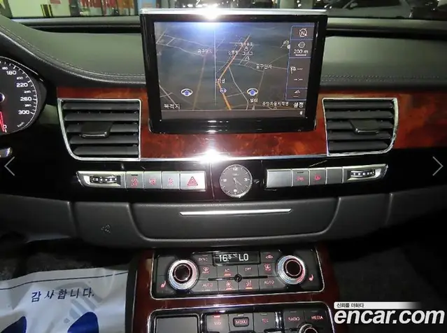 Audi A8 2011 3.0 автомат (гидро), миниатюра 11 Audi A8 2011 3.0 автомат (гидро), миниатюра 11