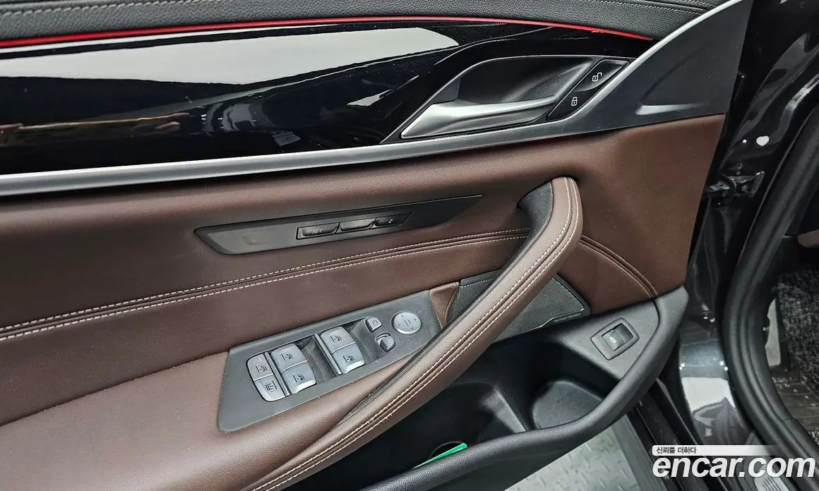 BMW 5 серия 2023 2.0 автомат (гидро), фото 16