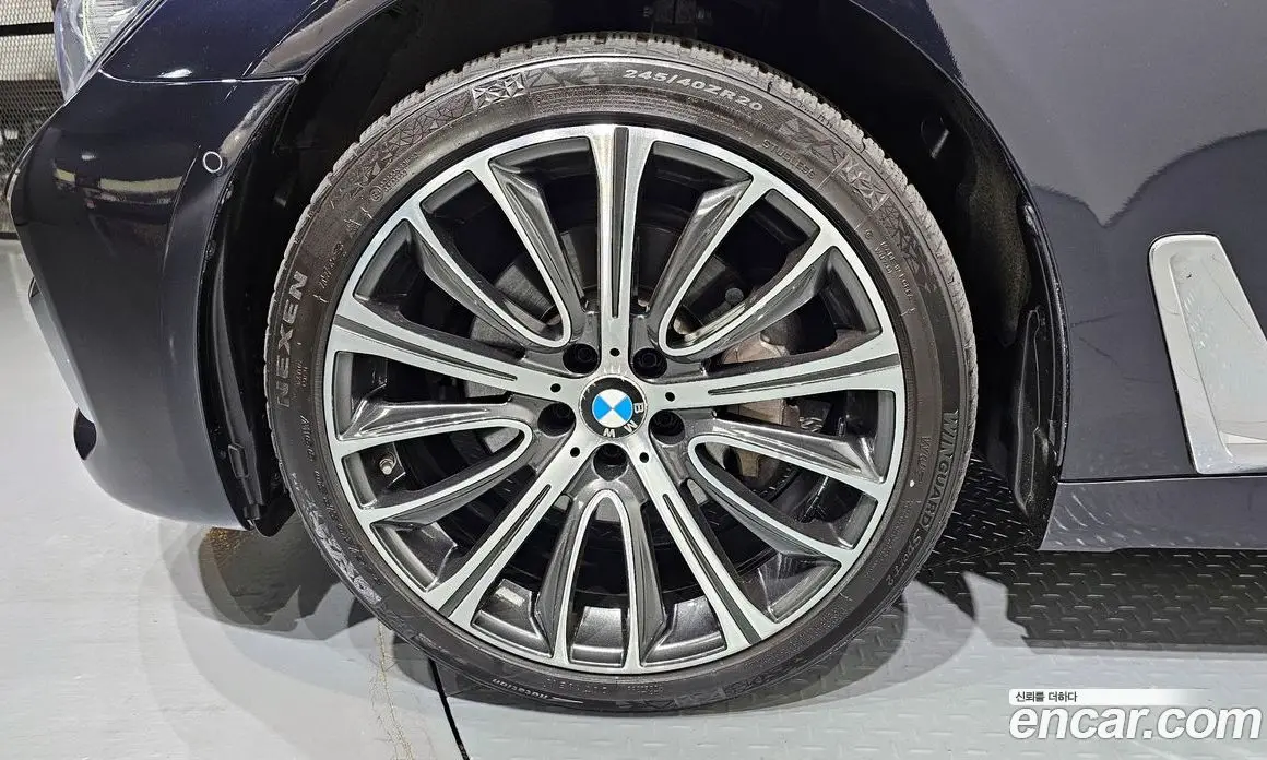 BMW 7 серия 2017 3.0 автомат (гидро), фото 5 BMW 7 серия 2017 3.0 автомат (гидро), фото 5