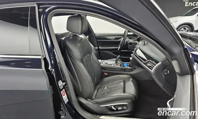 BMW 7 серия 2017 3.0 автомат (гидро), миниатюра 10 BMW 7 серия 2017 3.0 автомат (гидро), миниатюра 10