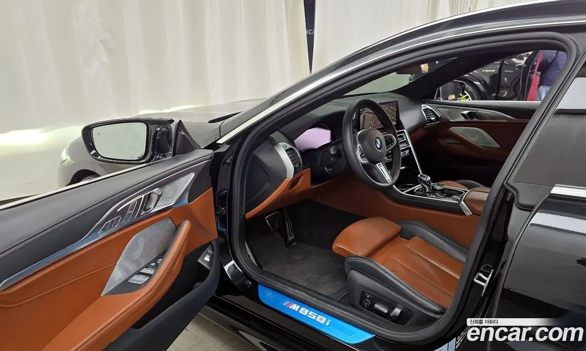 BMW 8 серия 2023 4.4 автомат (гидро), фото 10