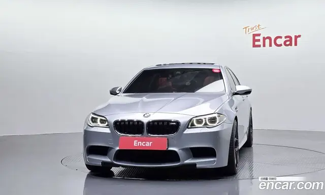 BMW M5 2016 4.4 автомат (гидро), миниатюра 3