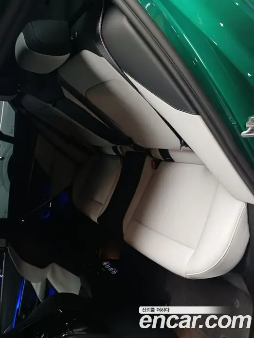 BMW M5 2025 4.4 автомат (гидро), фото 6 BMW M5 2025 4.4 автомат (гидро), фото 6
