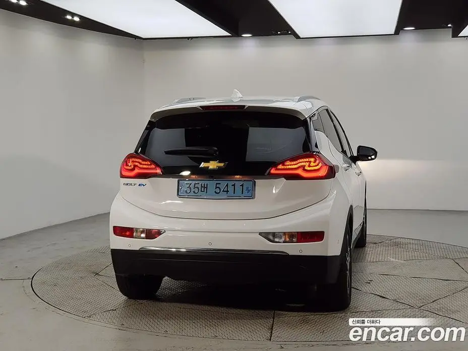 Chevrolet Bolt EV 2018 1.0 автомат (гидро), фото 3