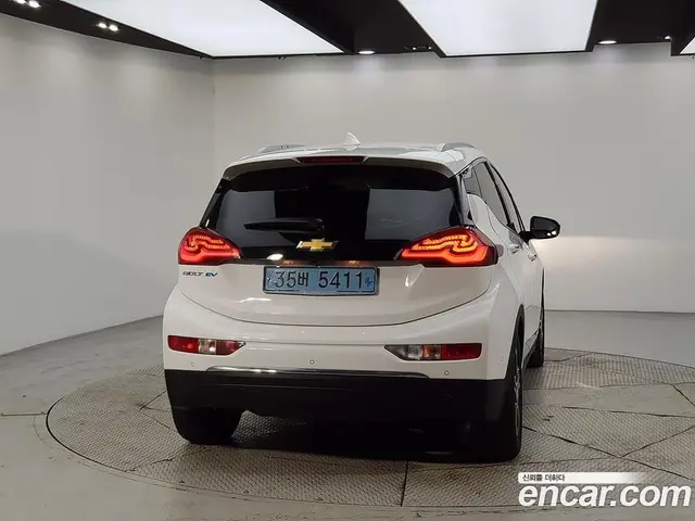 Chevrolet Bolt EV 2018 1.0 автомат (гидро), миниатюра 3