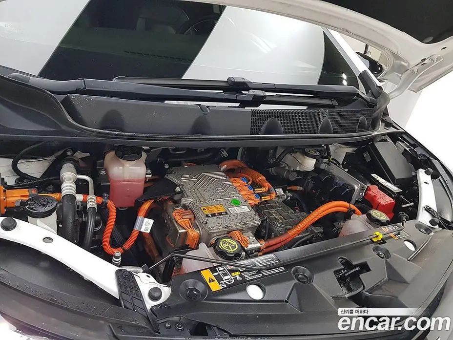 Chevrolet Bolt EV 2018 1.0 автомат (гидро), фото 6