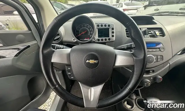 Chevrolet Spark 2011 1.0 автомат (гидро), миниатюра 12