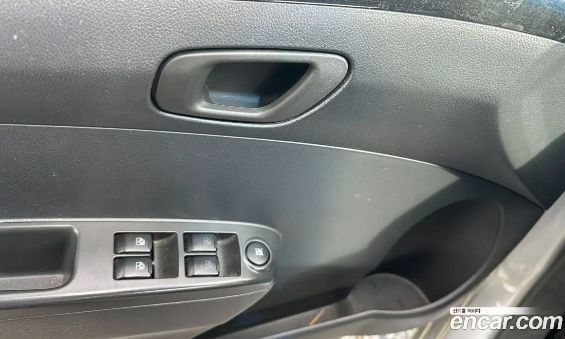 Chevrolet Spark 2011 1.0 автомат (гидро), фото 9