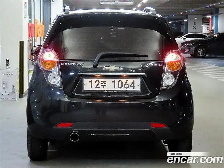 Chevrolet Spark 2012 1.0 автомат (гидро), фото 5