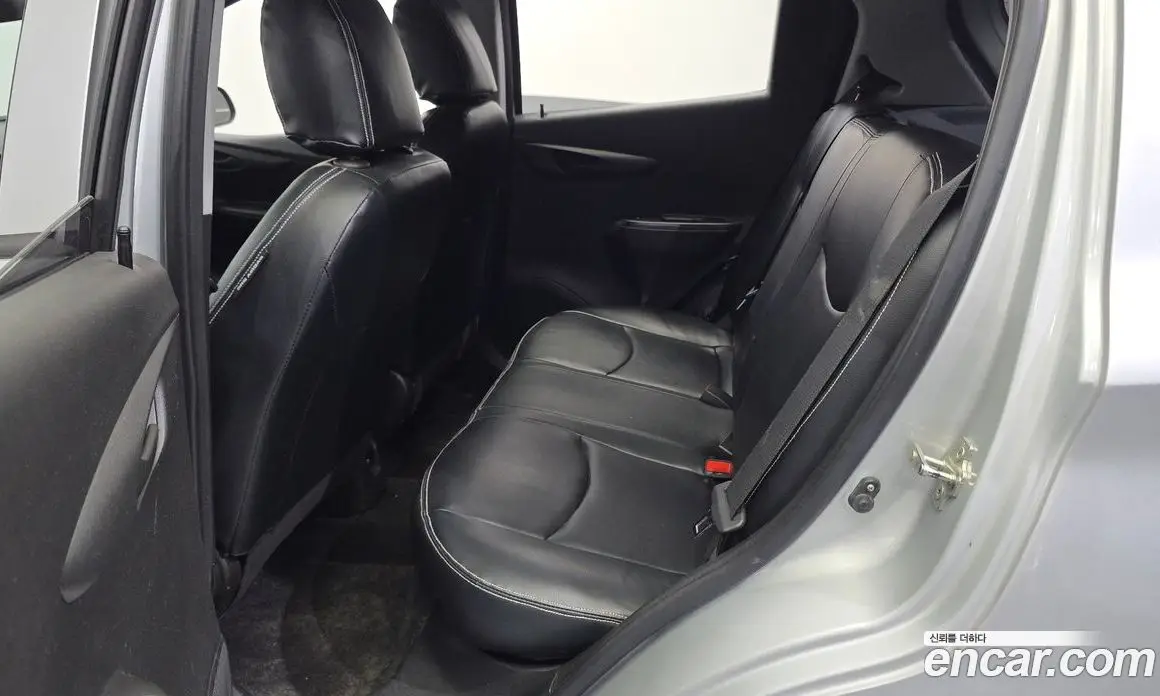 Chevrolet Spark 2015 1.0 автомат (гидро), фото 11