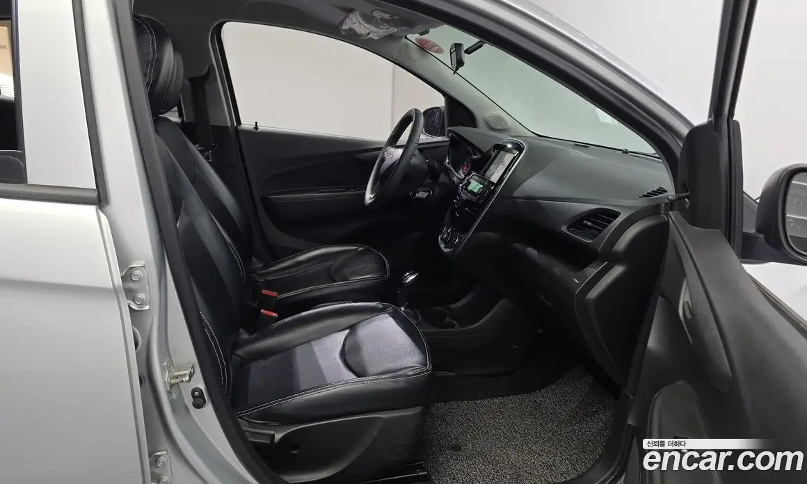 Chevrolet Spark 2015 1.0 автомат (гидро), фото 12