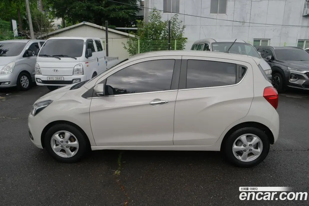 Chevrolet Spark 2016 1.0 автомат (гидро), фото 3