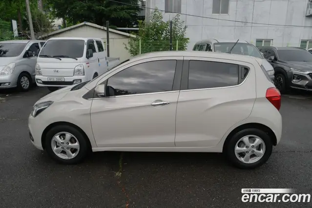 Chevrolet Spark 2016 1.0 автомат (гидро), миниатюра 3