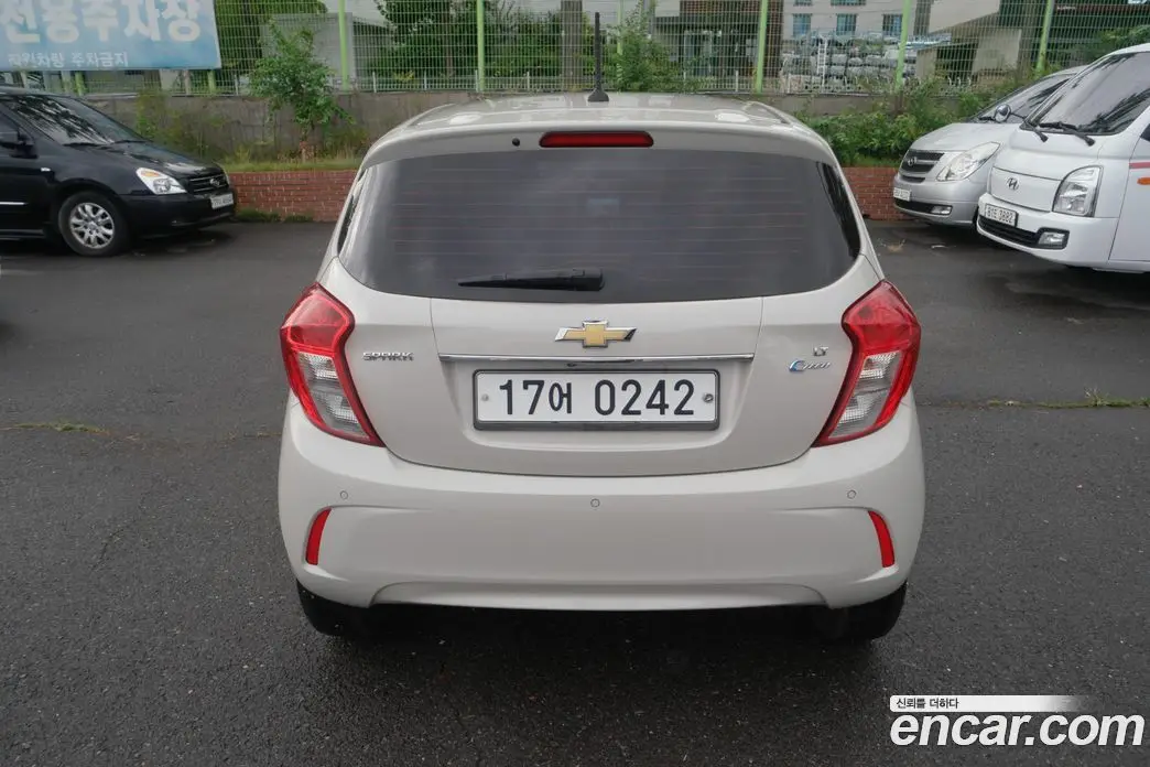 Chevrolet Spark 2016 1.0 автомат (гидро), фото 4