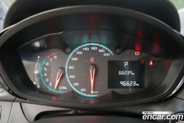 Chevrolet Spark 2016 1.0 автомат (гидро), миниатюра 8